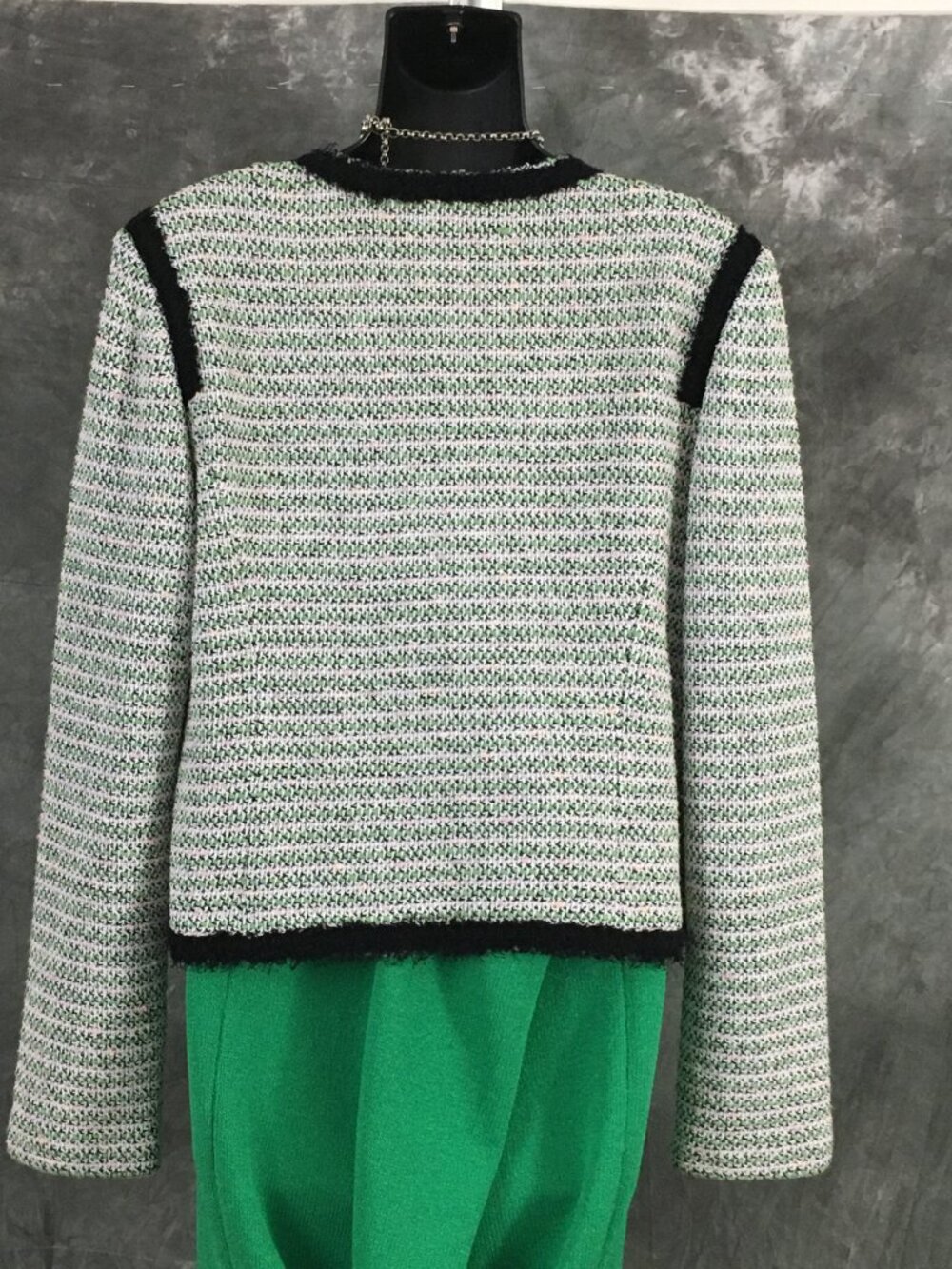 NWT NEW st john collection knit Green pink black multi jacket skirt suit size 8 - Picture 8 of 10